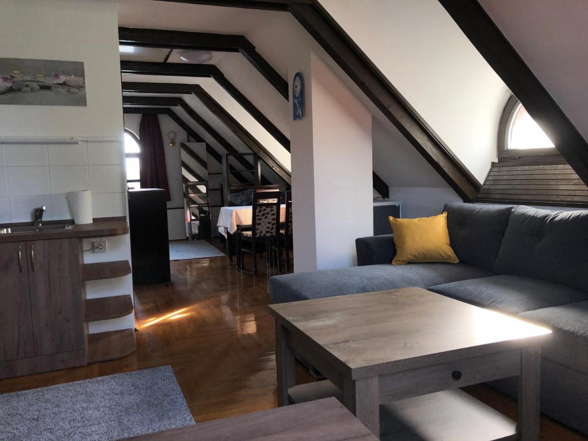 Echo Apartman Тихань Екстер'єр фото